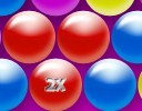 In dem online Bubble Bomber Spiel warten 20 Herausforderungen auf dich. Die Schwierigke...